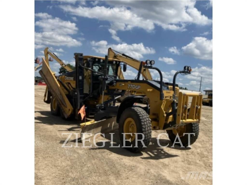 John Deere & CO. 770 GP Graders