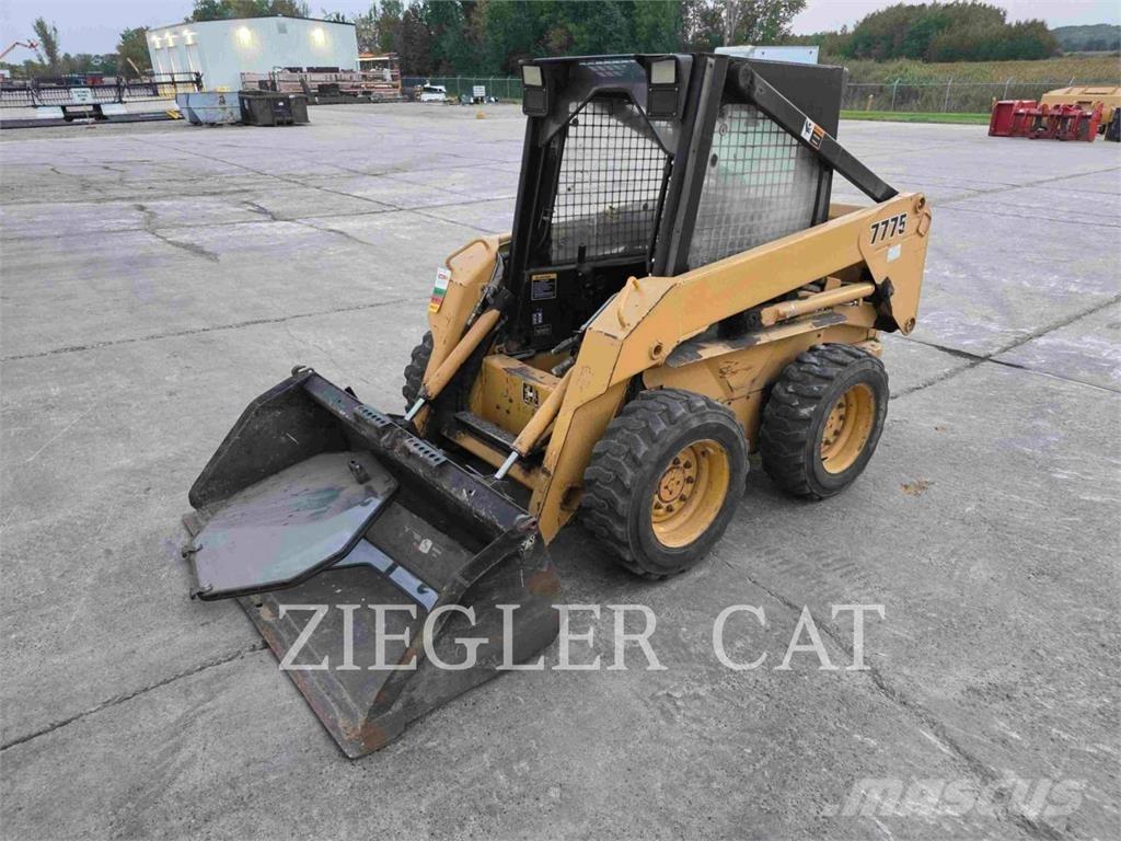 John Deere & CO. 7775 Skid steer loaders