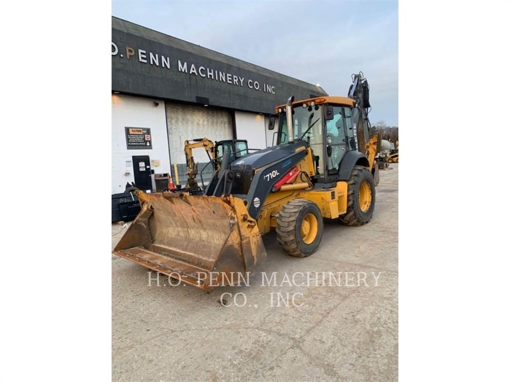 John Deere JD710D Backhoe