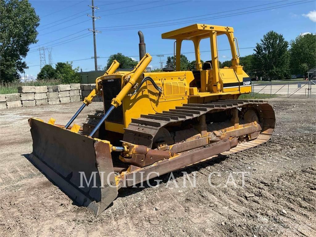 Komatsu D68 Crawler dozers
