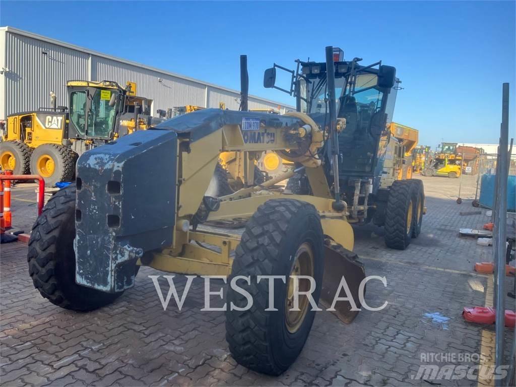 Komatsu GD555-5 Graders