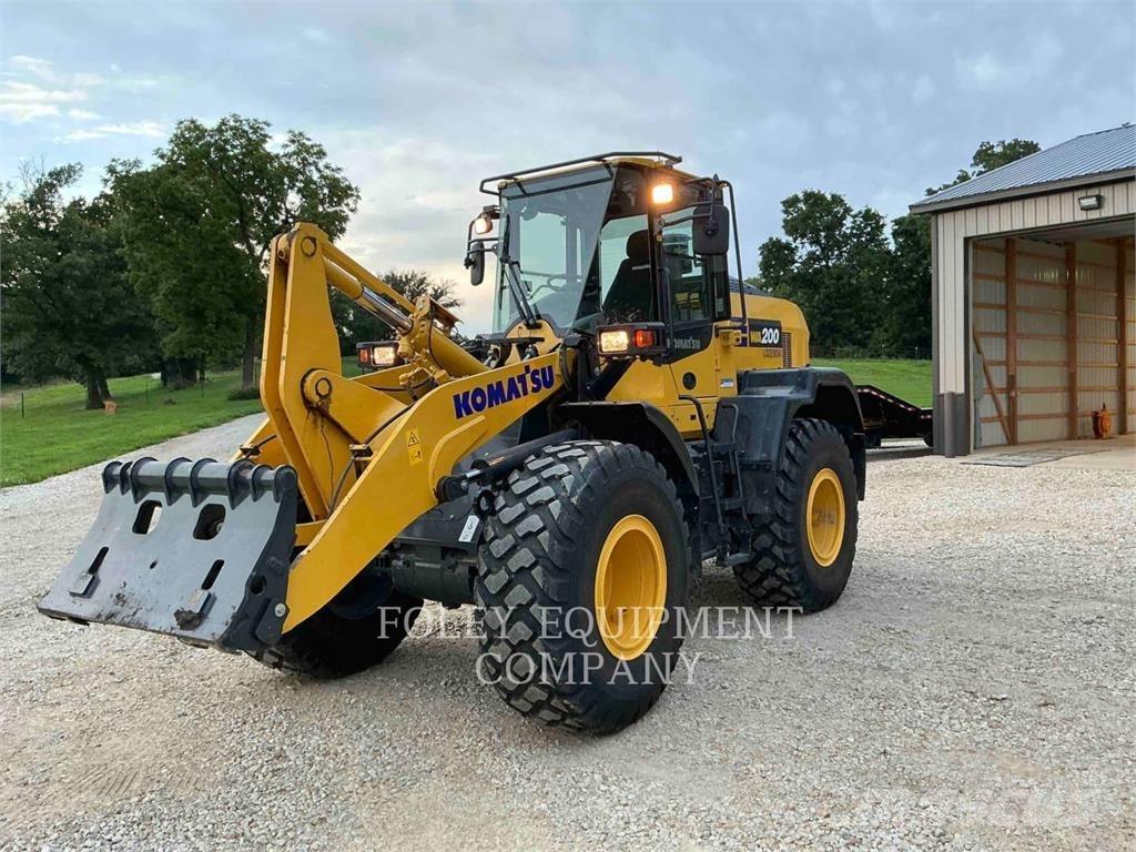 Komatsu WA200-8 Wheel loaders
