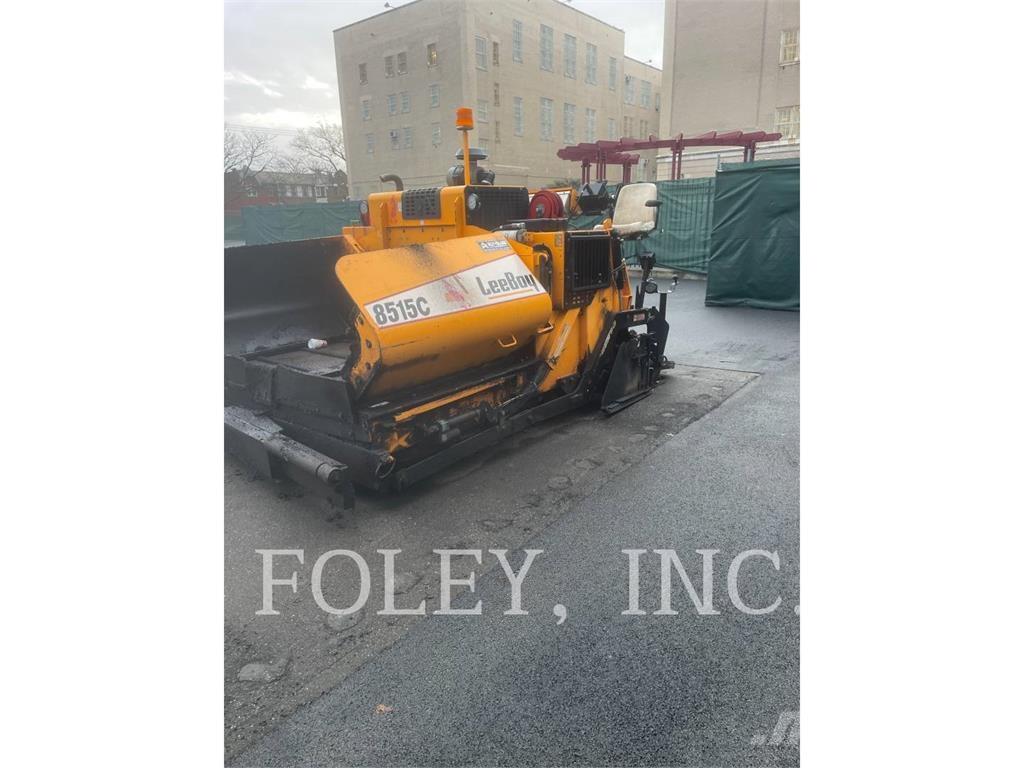 LeeBoy 8515 Asphalt pavers