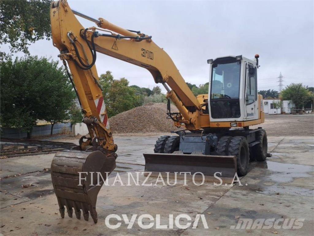 Liebherr A310B Wheeled excavators