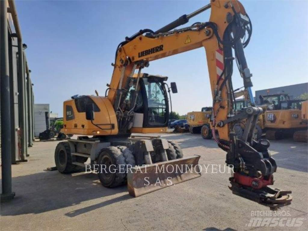 Liebherr A913 Wheeled excavators