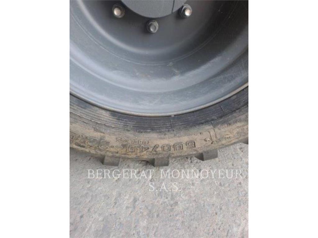 Liebherr A913 Wheeled excavators