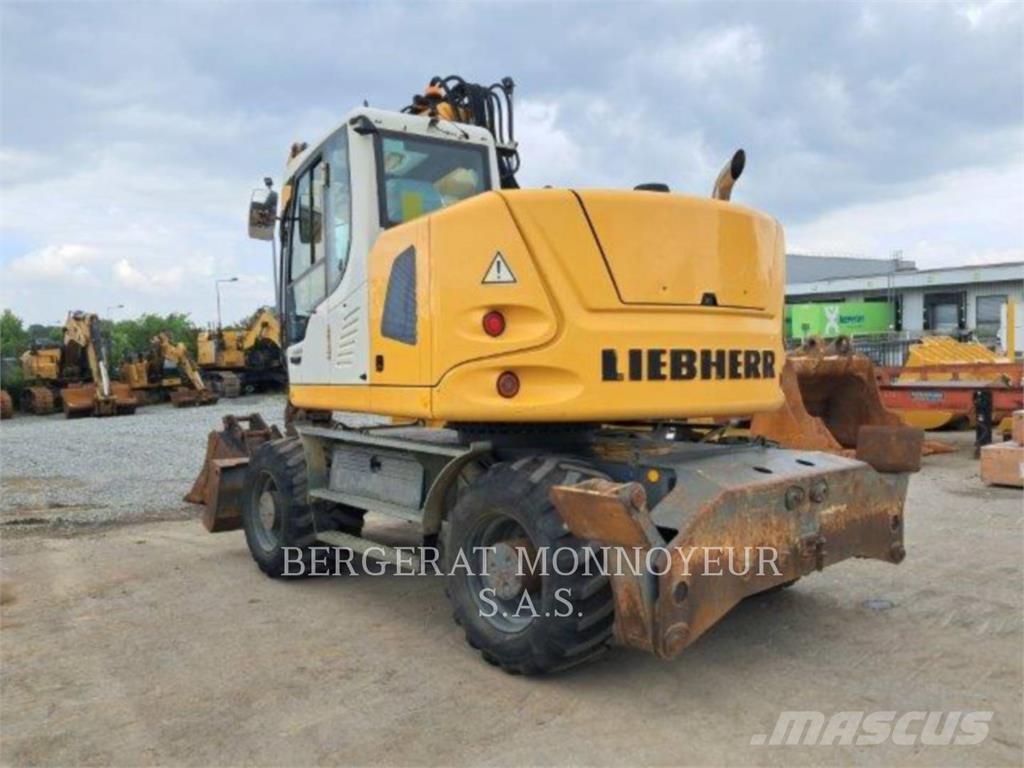 Liebherr A914 Wheeled excavators