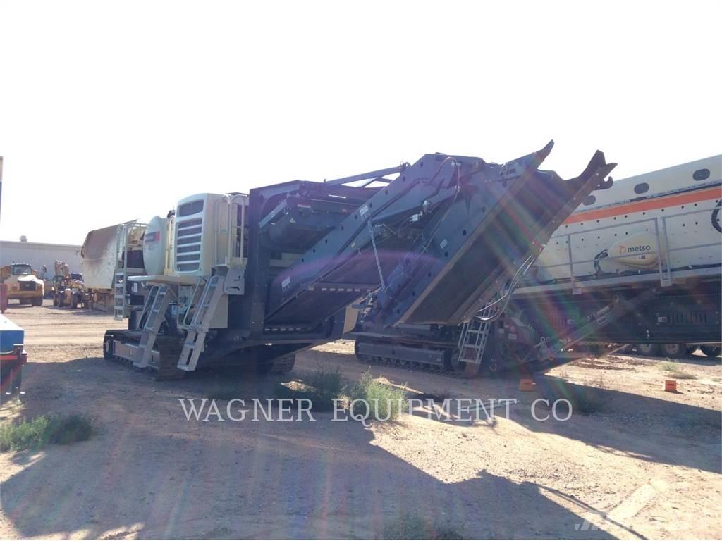 Metso LT106 Mobile crushers