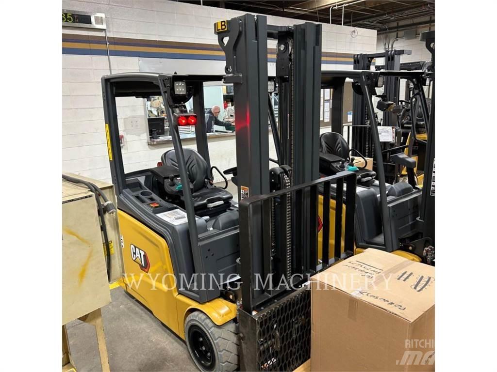Mitsubishi 2ET4000 Electric forklift trucks