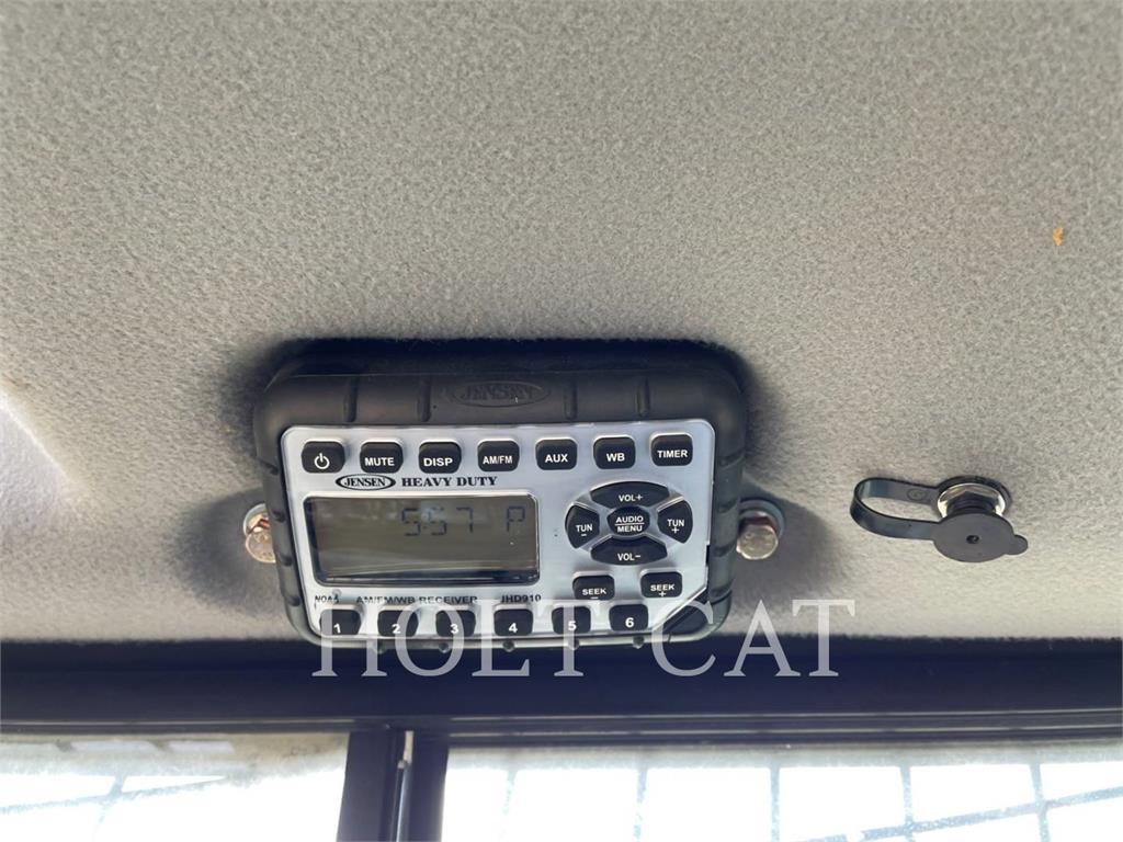 New Holland C237 Crawler loaders