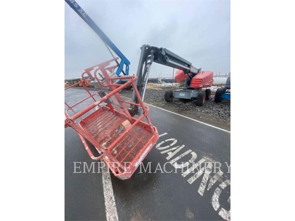 Skyjack SJ45T Articulated boom lifts