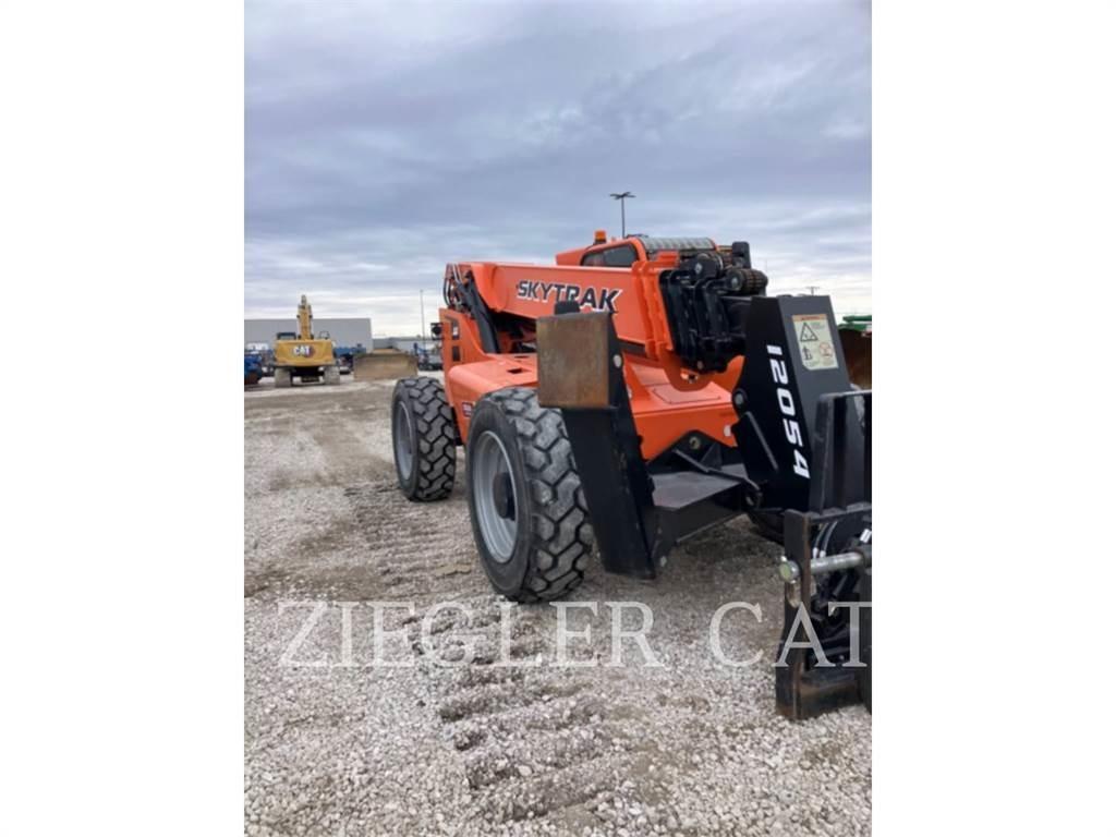 SkyTrak 12054 Telescopic handlers