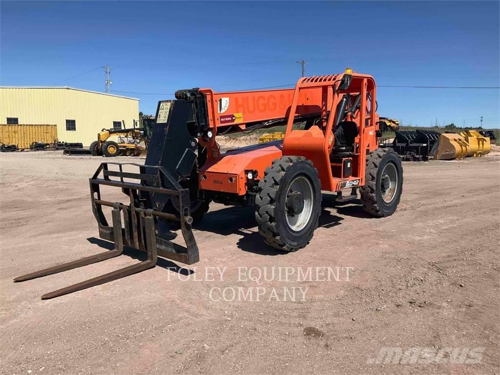 SkyTrak 6042O Telescopic handlers