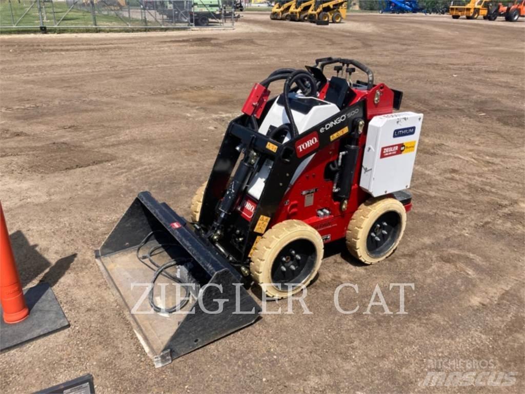 Toro E-DINGO Skid steer loaders