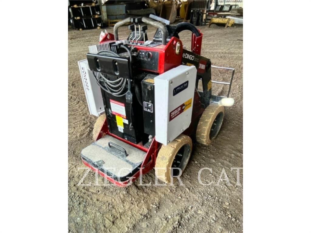 Toro E-DINGO 500 Skid steer loaders