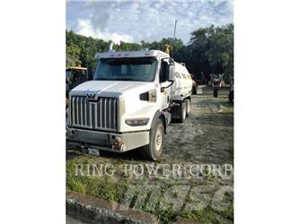 United WT5000 Tanker trucks