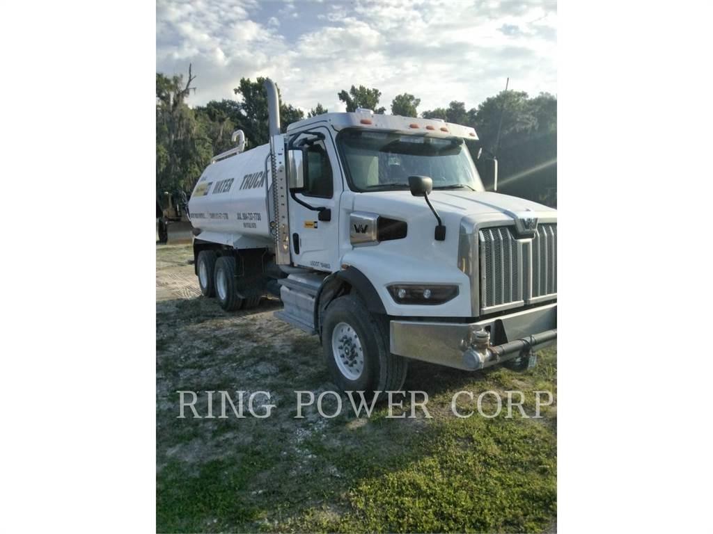 United WT5000 Tanker trucks