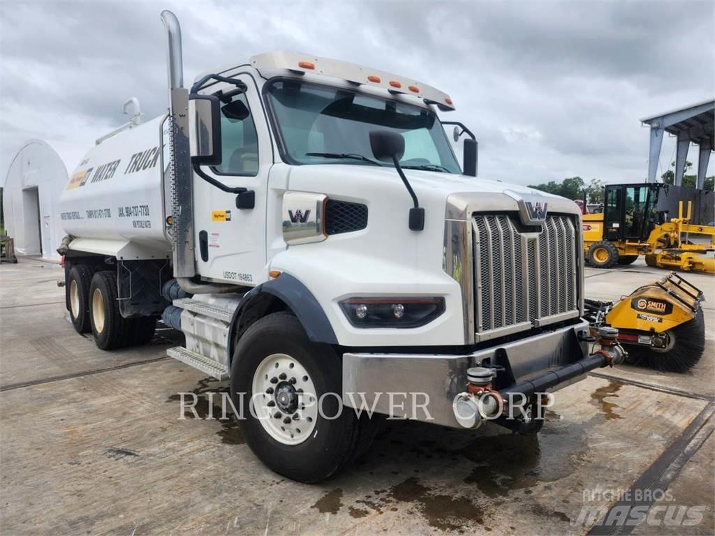 United WT5000 Tanker trucks