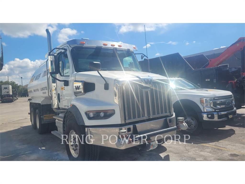 United WT5000 Tanker trucks