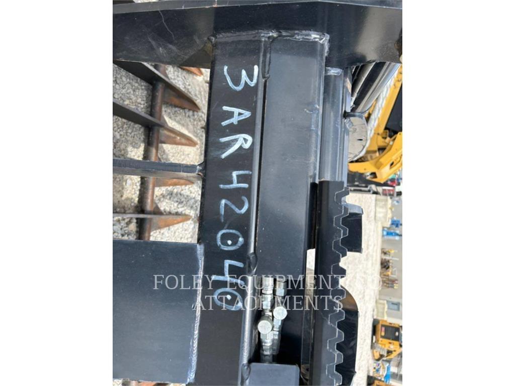 Virnig RKSSLLCG84 Skid steer loaders