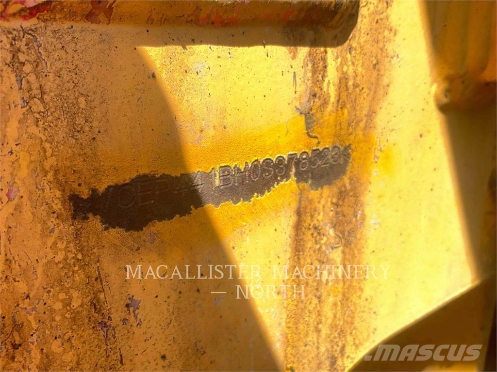 Volvo P4410B Asphalt pavers