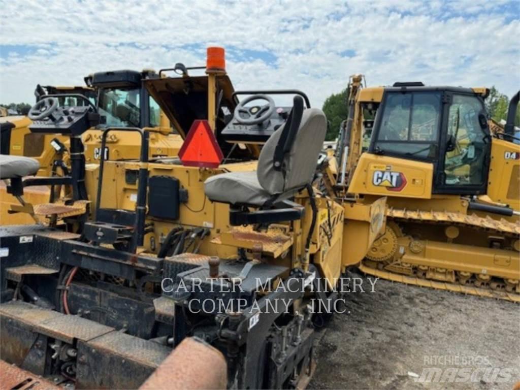 Weiler P385B Asphalt pavers