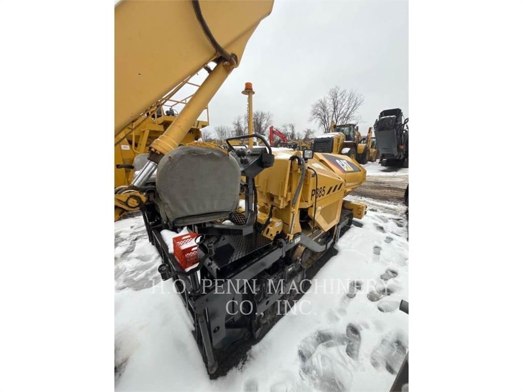 Weiler P385B Asphalt pavers
