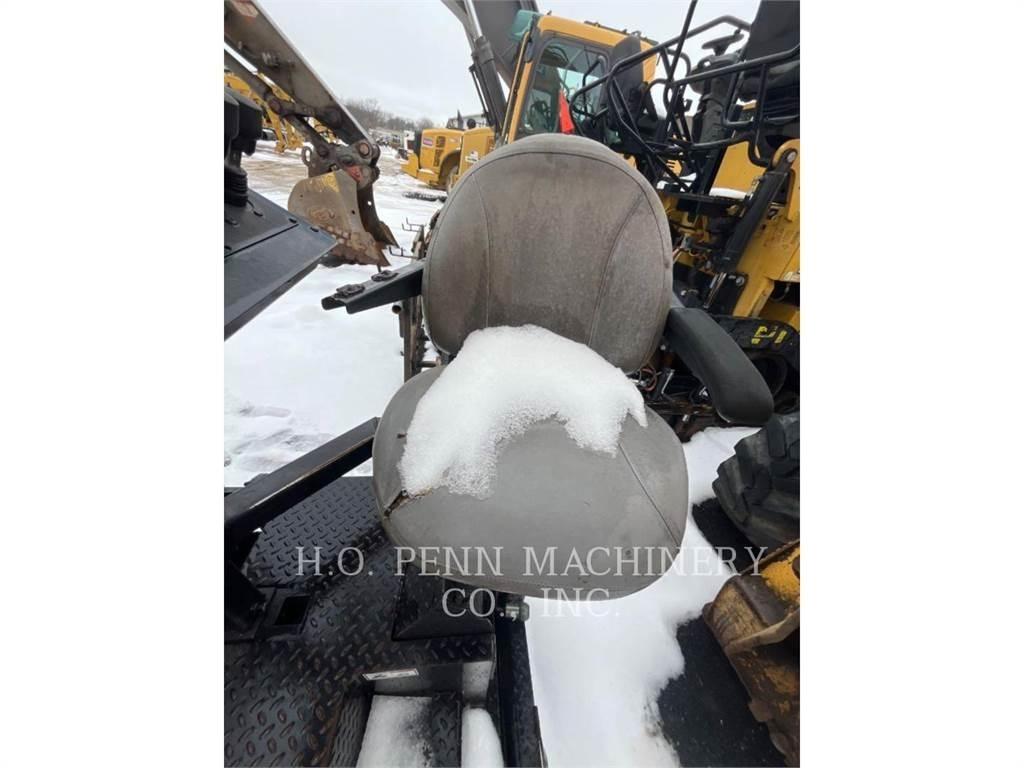 Weiler P385B Asphalt pavers