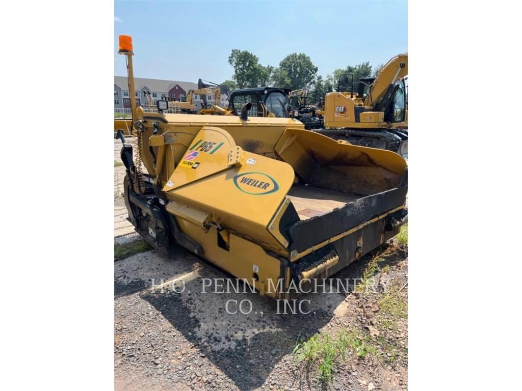 Weiler P65 Asphalt pavers