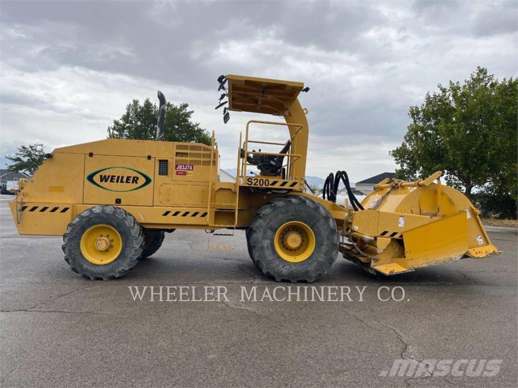 Weiler S200 Asphalt recycling