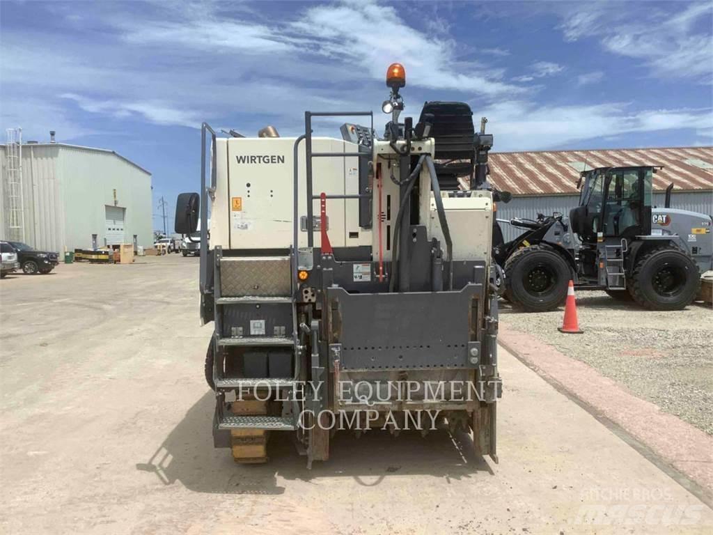 Wirtgen W120CFI Asphalt pavers