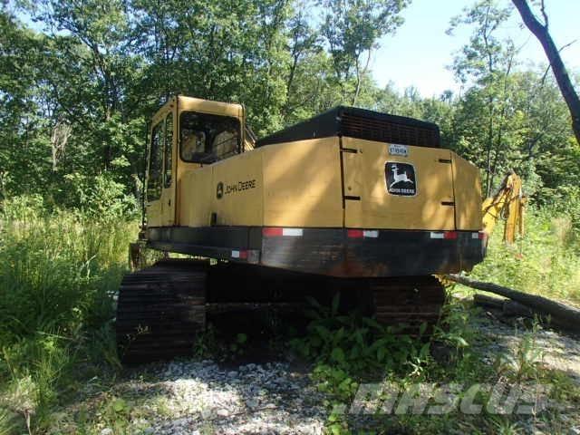 John Deere 690 DLC Crawler excavators