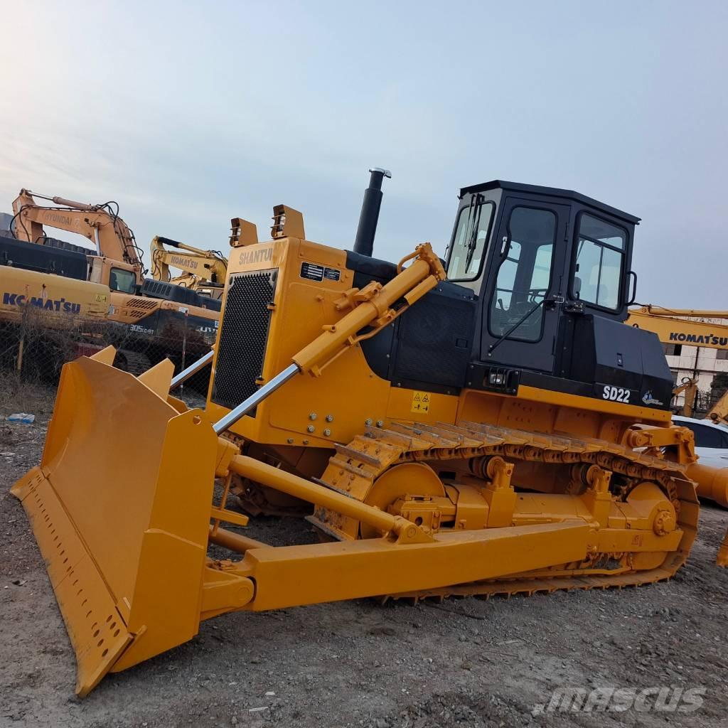 Shantui SD 22 Crawler dozers