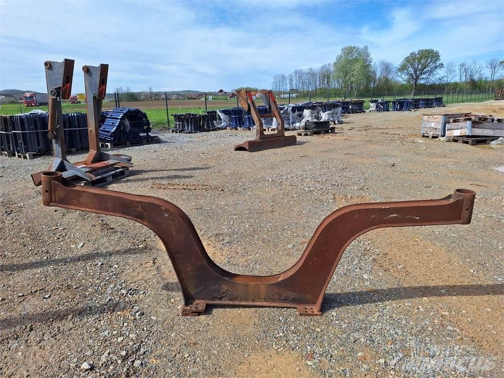 John Deere 1110E Other components