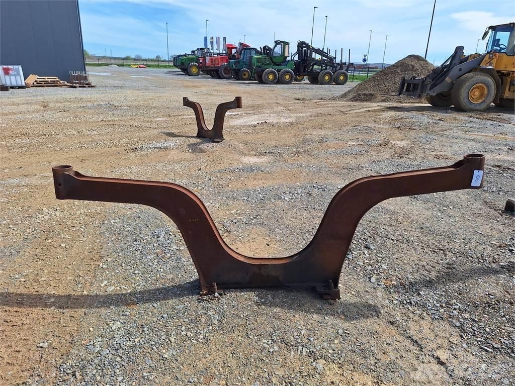 John Deere 1110E Other components