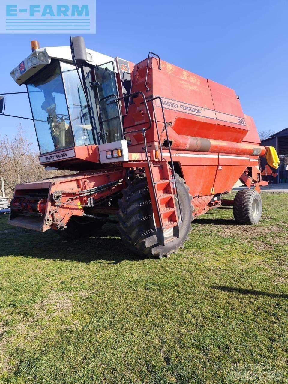 Massey Ferguson 38 Combine harvesters