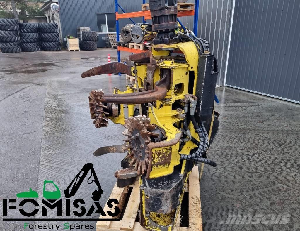 John Deere H413 Harvester heads