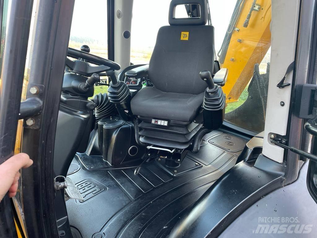 JCB 4 CX Backhoe