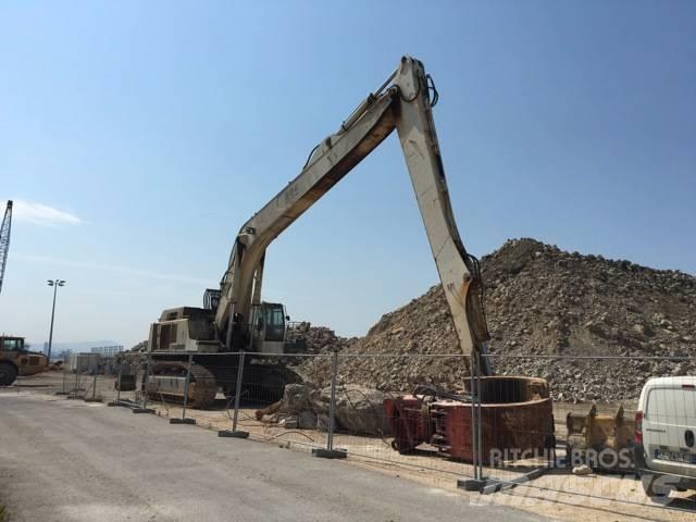 Liebherr 984 C Long reach excavators