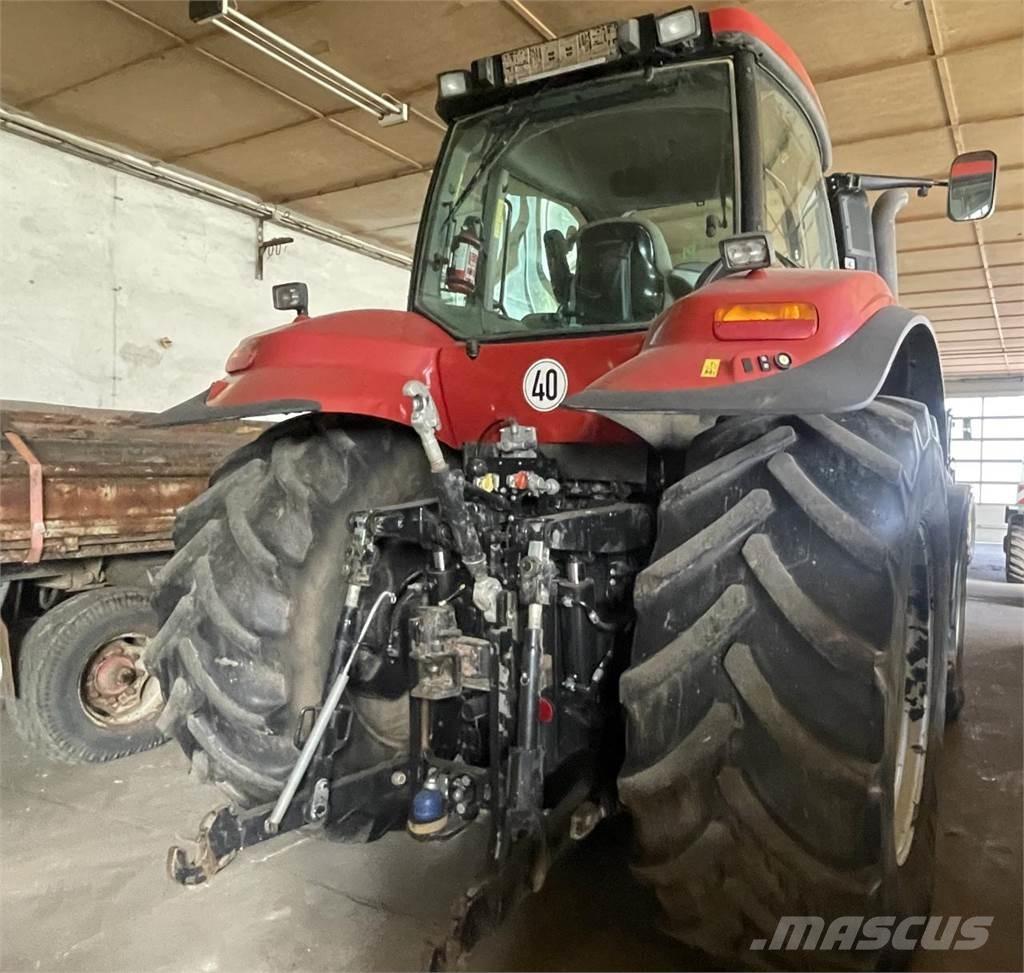 Case IH Magnum 340 Tractors