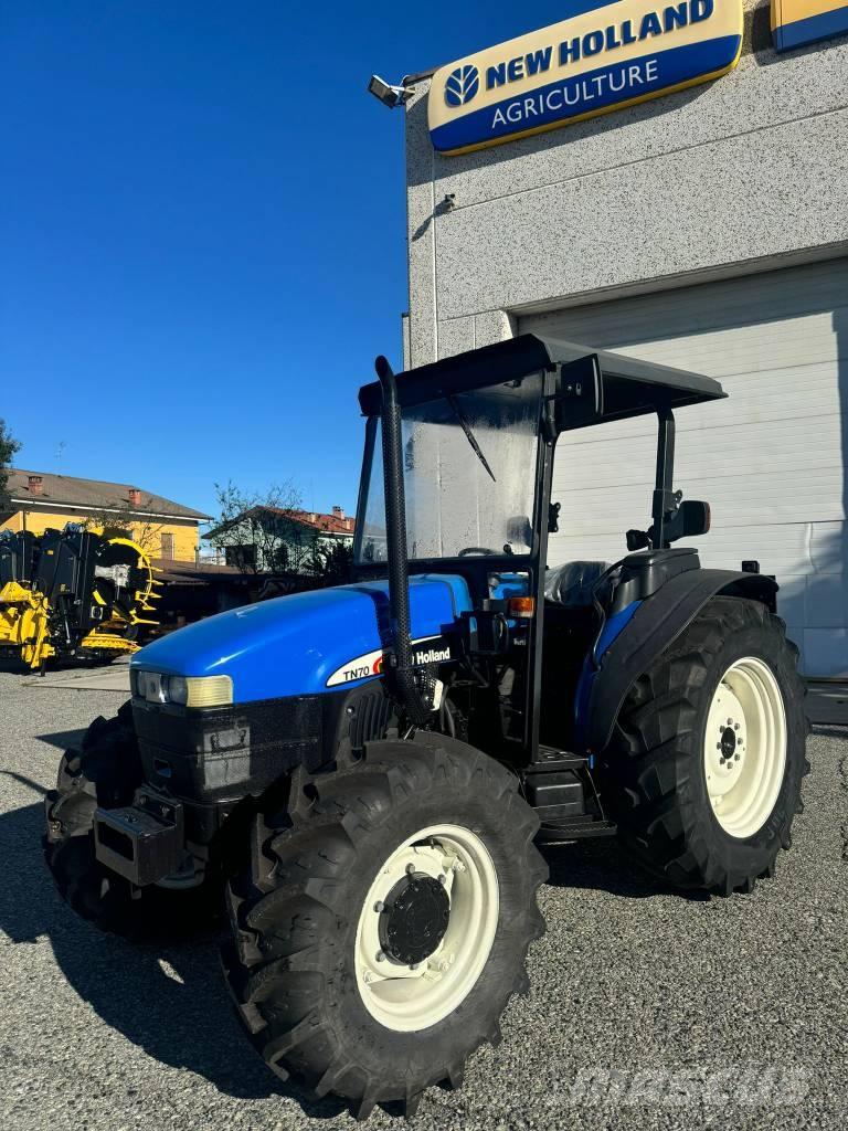 New Holland TN 70 Tractors