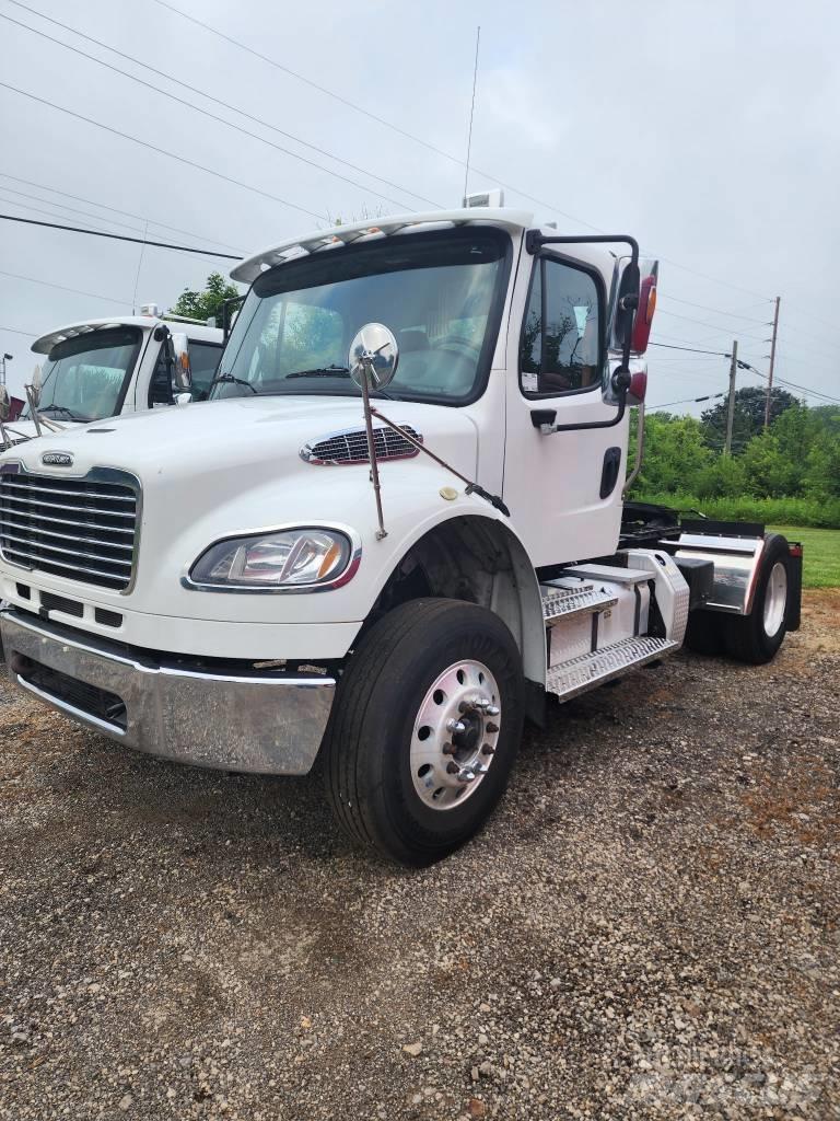 Freightliner M2 Prime Movers