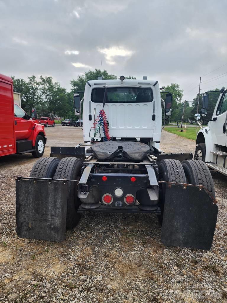 Freightliner M2 Prime Movers
