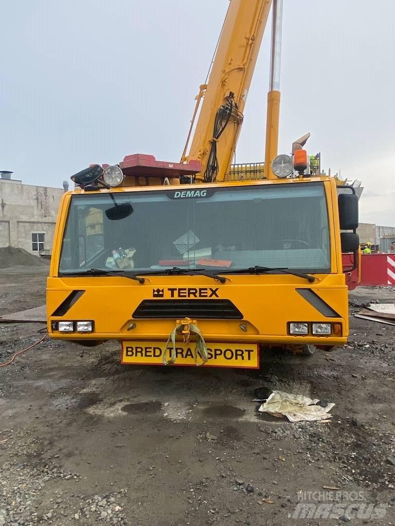 Demag AC 350-6 All terrain cranes