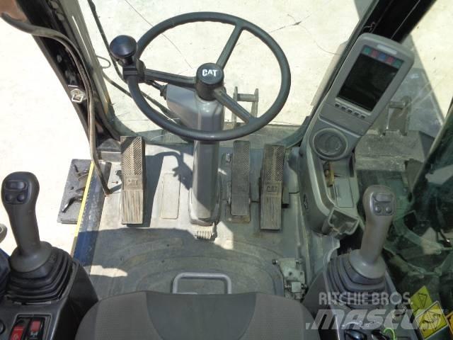CAT M 318 D Wheeled excavators