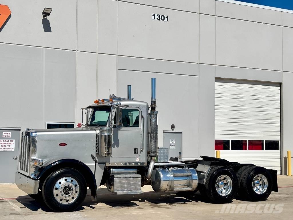 Peterbilt 388 Prime Movers