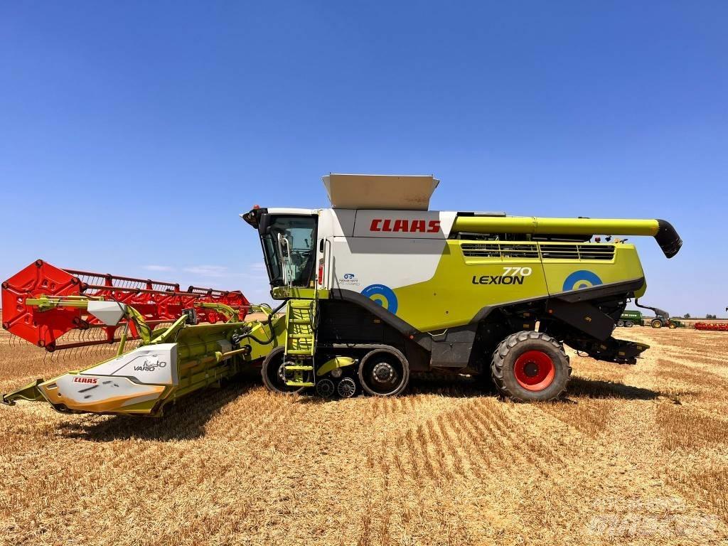 CLAAS Lexion 770 TT Combine harvesters