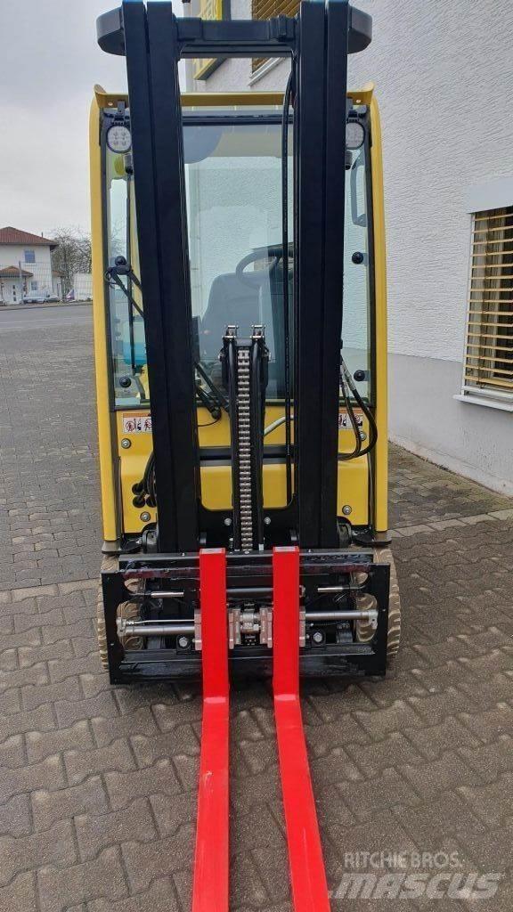 Hyster J1.6XNT Electric forklift trucks