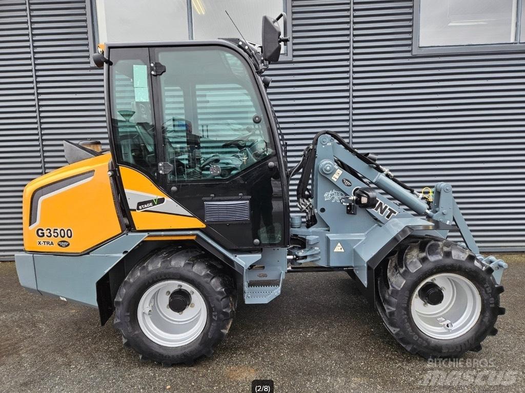GiANT g3500 x-tra Mini loaders