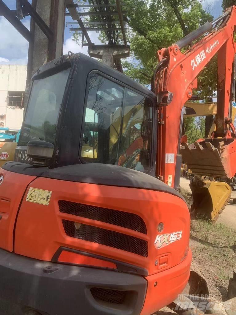 Kubota KX 163 Crawler excavators